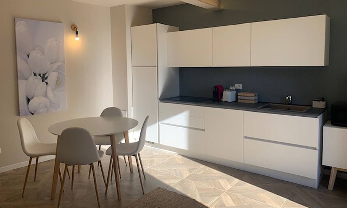 Pescantina Apartment | Apartment 'Appartamento Magnolia 1' with Shared Garden, Wi-Fi and Air Conditioning