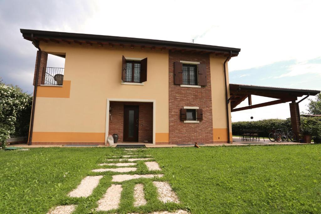 Bussolengo Bed & Breakfast | B&B L'Upupa