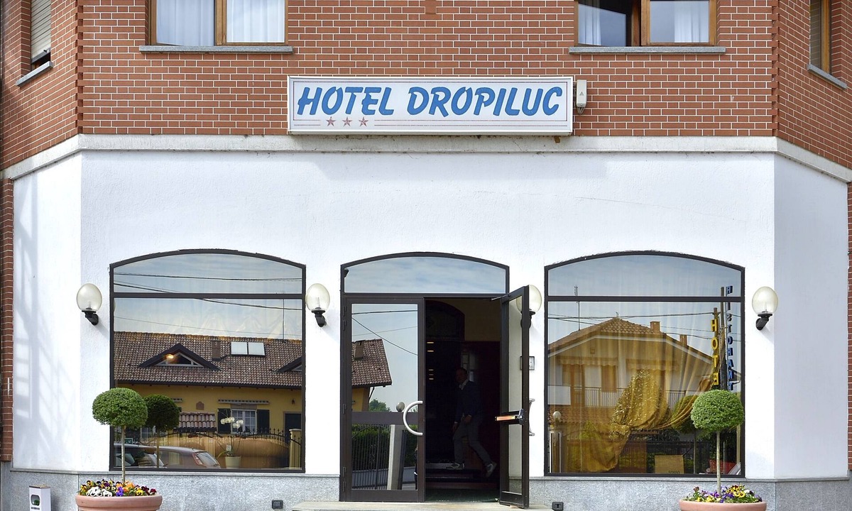 Druento Hotel | Dropiluc