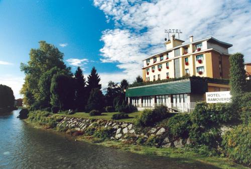 Borgomanero Hotel | Hotel Ramoverde