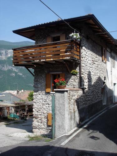 Peri House | Il Rustico di Peri