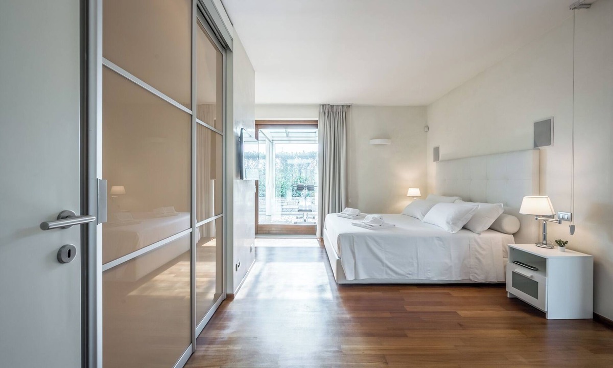 Sud-Ovest Apartment | Nicola's Penthouse