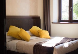 Arena Luxury Rooms
