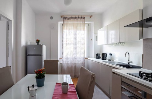 Sud-Est Apartment | 70 m² Apartment ∙ 2 bedrooms ∙ 5 guests