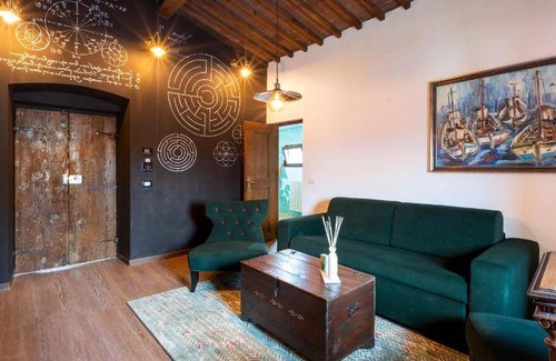 San Pietro in Cariano Hotel | 80 m² Hotel ∙ 6 guests