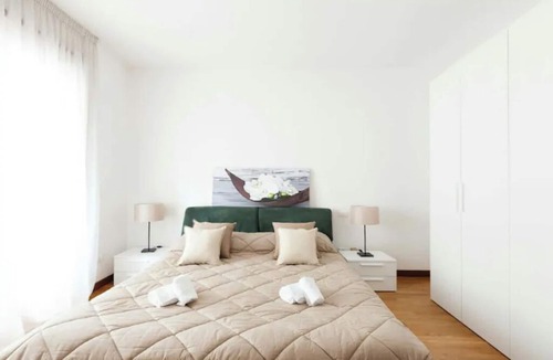 Borgo Roma Apartment | 3 Bedroom Apartment in Verona