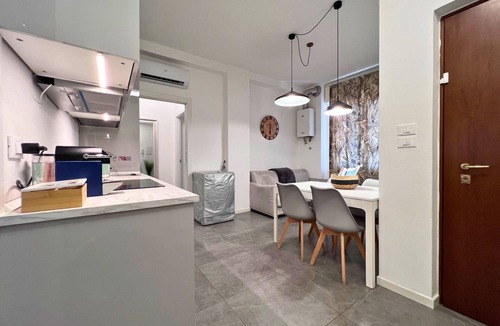 Sud-Ovest Apartment | [300mt Verona Fiera] Residenza Ruffoni