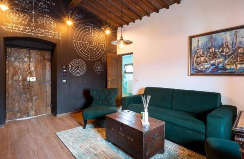 San Pietro in Cariano Hotel | 80 m² Hotel ∙ 6 guests