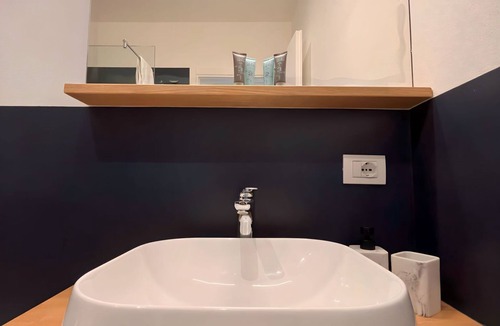 San Zeno Apartment | "Al Carlino Verona" - 2 Bedrooms-2 Bathrooms-2 Balconies