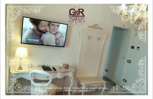 Villafranca di Verona Apartment | Alloggio Turistico GIULIETTA e Romeo - INTERO APPARTAMENTO - Villafranca di Verona, Zimmer, Holiday Rooms