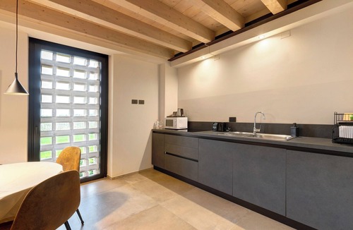 Sona Apartment | Apartment 'Agr Casa Pezzo 2' with Shared Pool, Wi-Fi and Air Conditioning