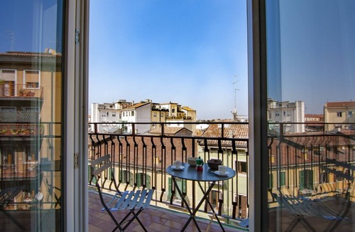 Cittadella Apartment | Appartamento con balcone a metà strada tra Arena e stazione