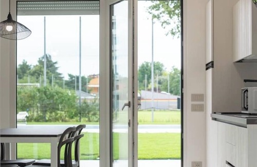 Borgo Milano Apartment | Armonia Suites - Acqua- new apartment with garden and pool in Verona