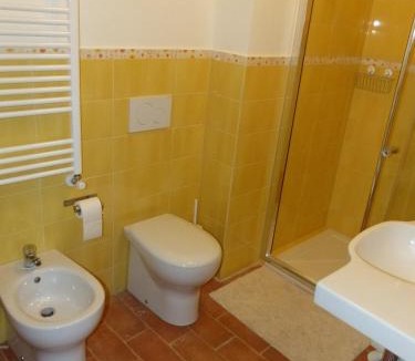 Castelnuovo don Bosco Bed & Breakfast | B&B Il vecchio pero