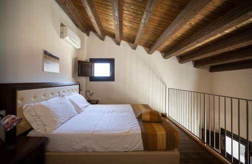 Carlentini House | Badiula