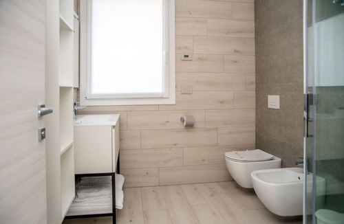 Borgo Roma Apartment | CAMELOT APARTMENT RED1