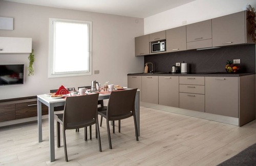 Borgo Roma Apartment | CAMELOT APARTMENT RED4