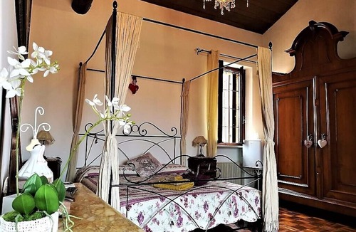 Verona City Centre House | Camera Suite Vista Colli e Bagno Privato