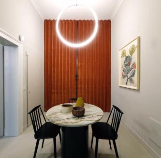 Est Apartment | Casa Caleido