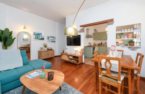 Est Apartment | Casa Maddy - Balcony, Parking, 20-minute walk to the center