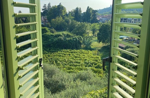 Nord-Ovest House | Casa Verde in Avesa - Charming, historic house, surrounded by beautiful country.