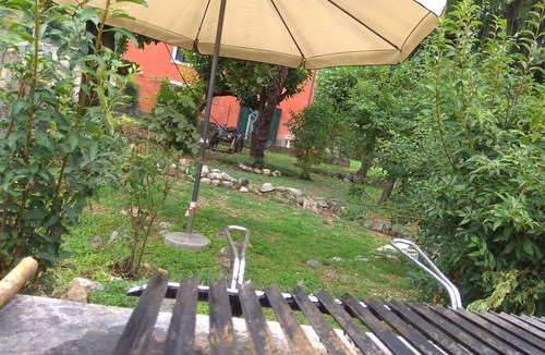 Nord-Est Cottage | Court in the green, a few minutes from the center