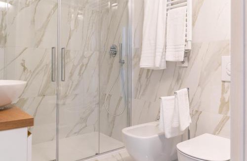 San Zeno Apartment | HomeThirtyFour