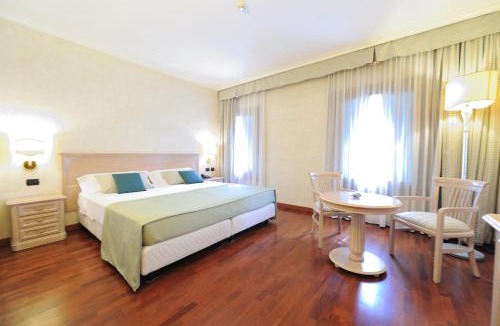 Soave Hotel | Hotel Roxy Plaza