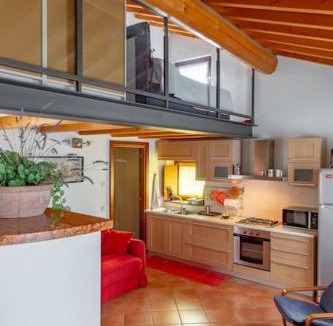 Pescantina House | La casetta nel borgo