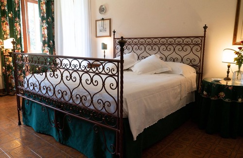 Colognola ai Colli Villa | La rosa e il leone country house