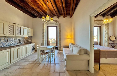 Historic Castle District Apartment | "Panoramic Place Apartment"