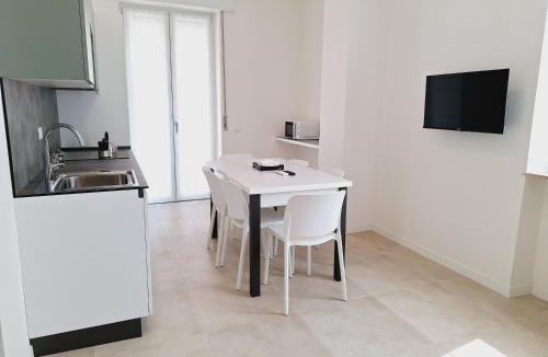 Sud-Ovest Apartment | Re Lear Expo