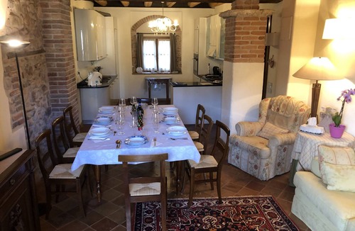 Ovest House | Relaxing historic villa greenery cyclepath to the city center lake Valpolicella