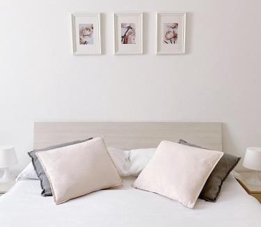Negrar Apartment | Rose e Tulipani