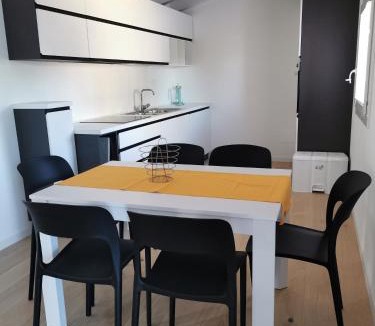 Bussolengo Apartment | The Orange Flat