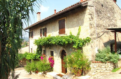 Sottomonte House | Verona The House of Cuoricino