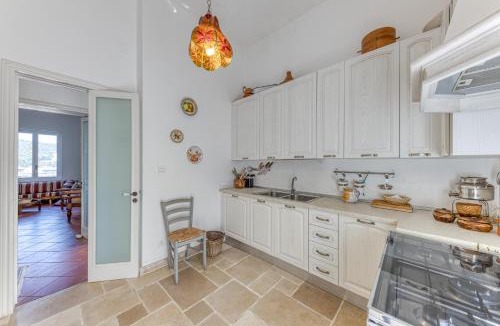 Castro Marina Apartment | Villa Blu La Patronale