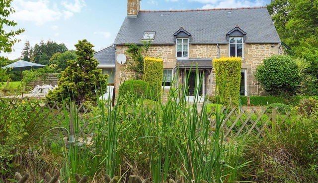 Gorgeous home in Noyal-Sous-Bazouges