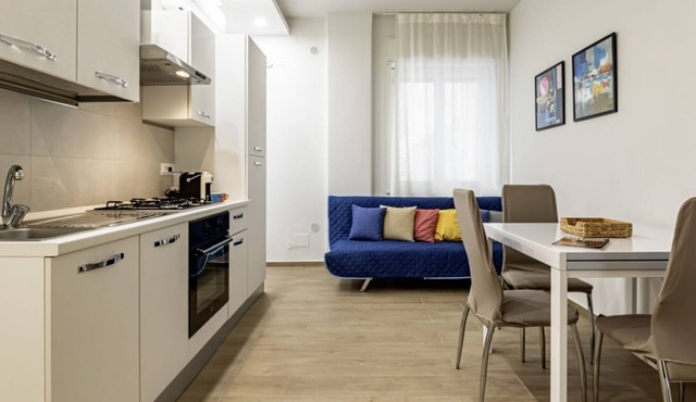 GuestHost - Charming 55 sqm apartment, perfect for 4 people, located on the second floor of a building with a lift (NOT suitable for disabled people).The property is located in the Borgo Sanzio district of Catania, a few minutes walk from the Giuffrida a