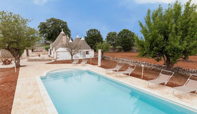 Locorotondo Stone House with Underground Pool for 6