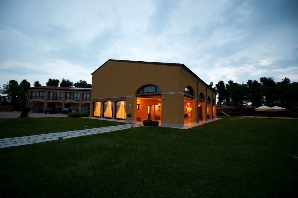 Photo of Buildings in Zevio