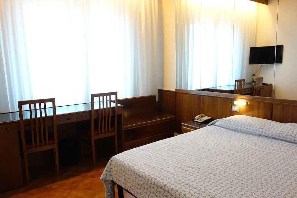 Photo of Bedroom in Ovest