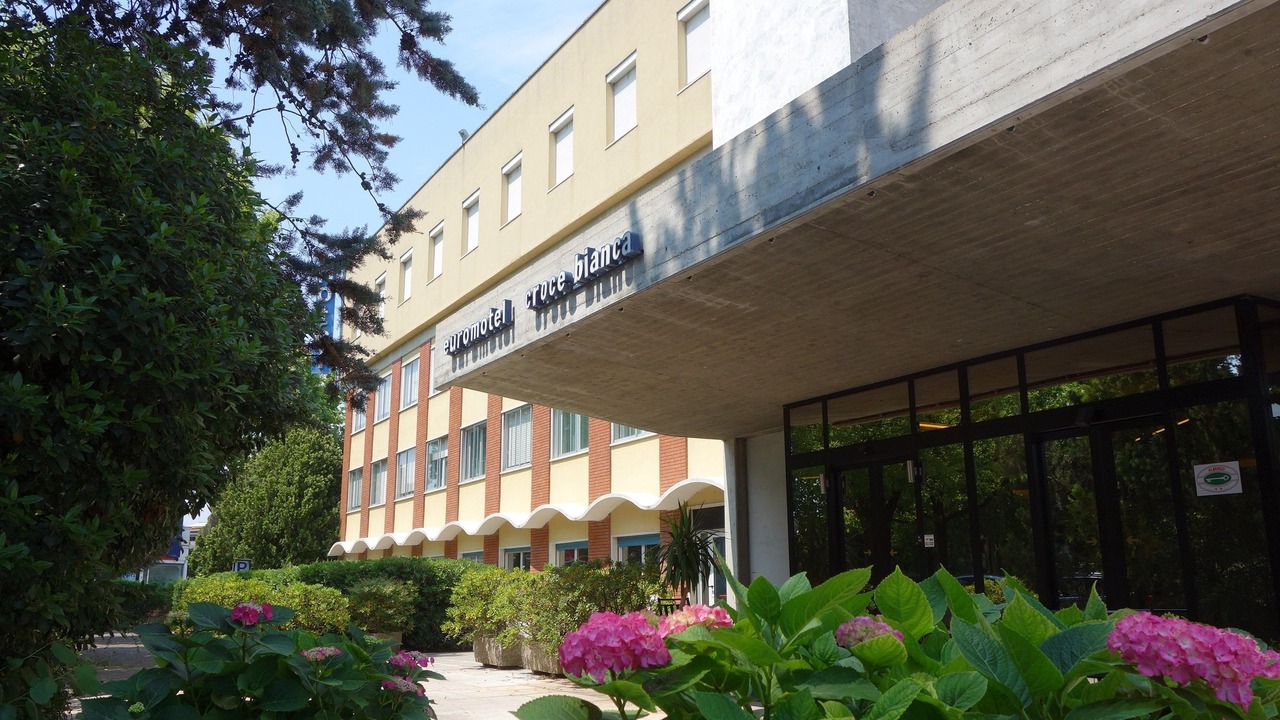 Photo of Buildings in Ovest
