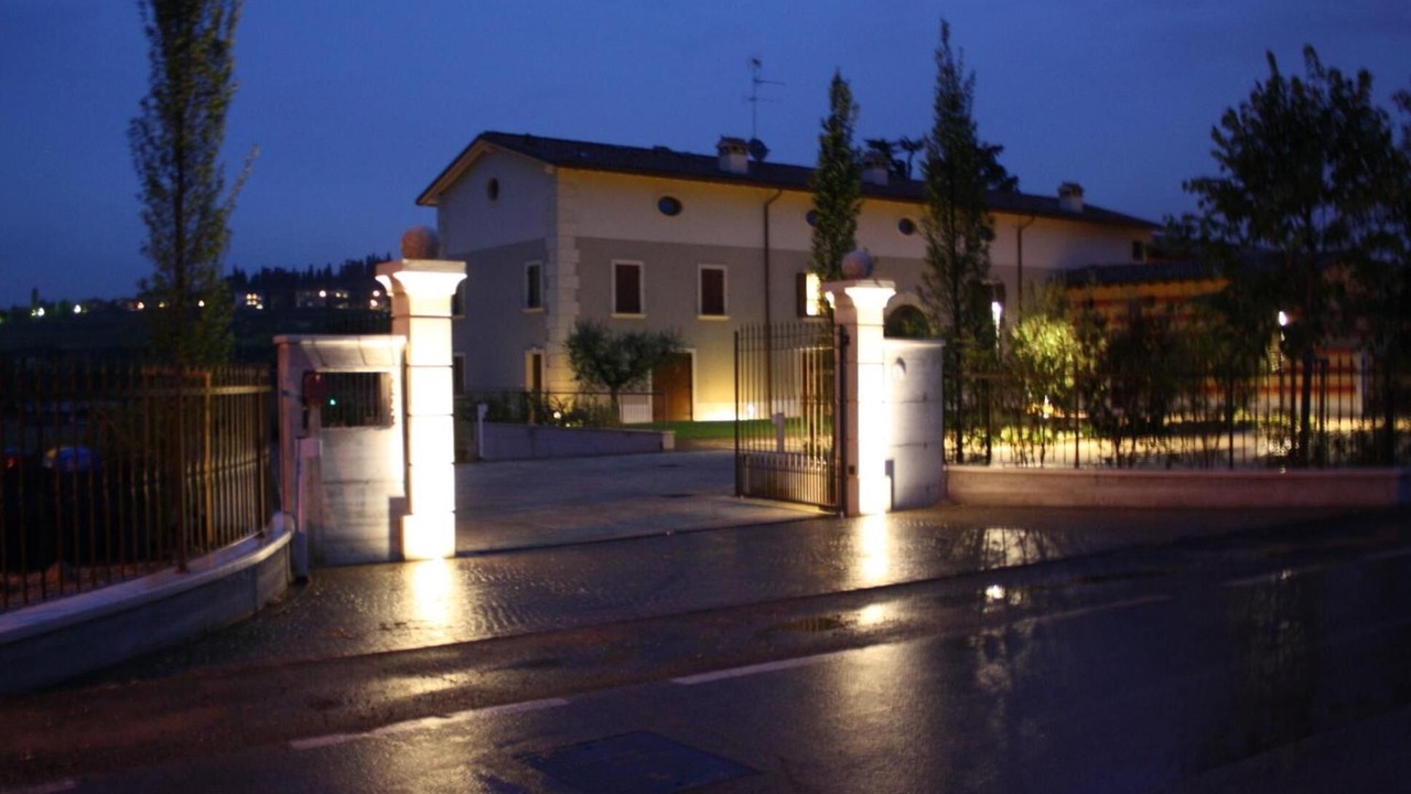 Photo of Outdoor in Sona