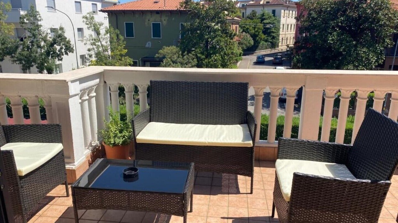 Photo of Outdoor in Est