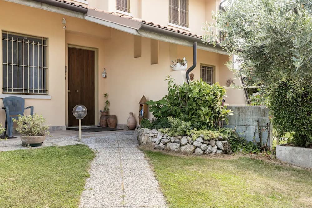 Photo of Outdoor in San Giovanni Lupatoto