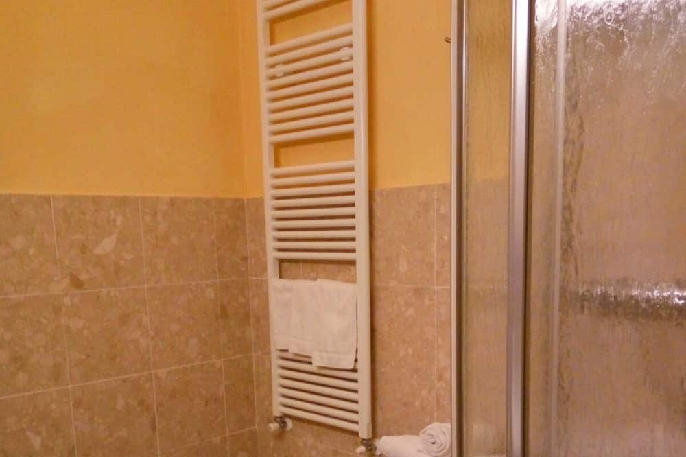 Photo of Bathroom in Sud