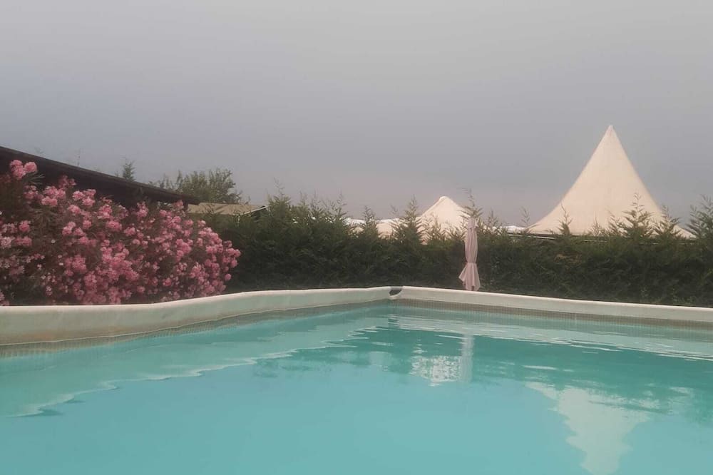 Photo of Outdoor in Sud