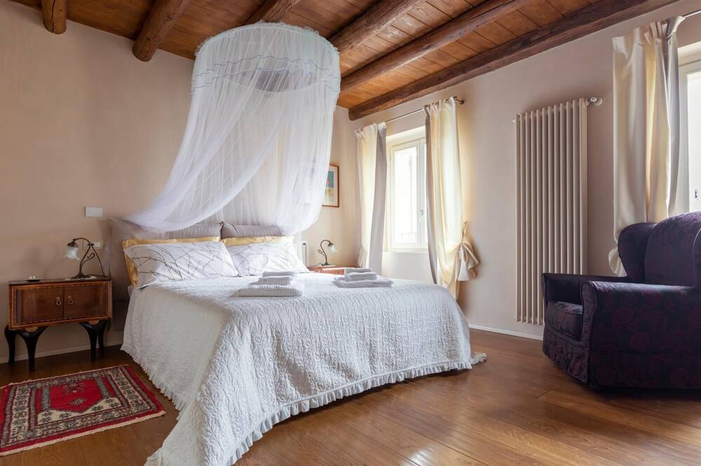 Photo of Bedroom in Soave