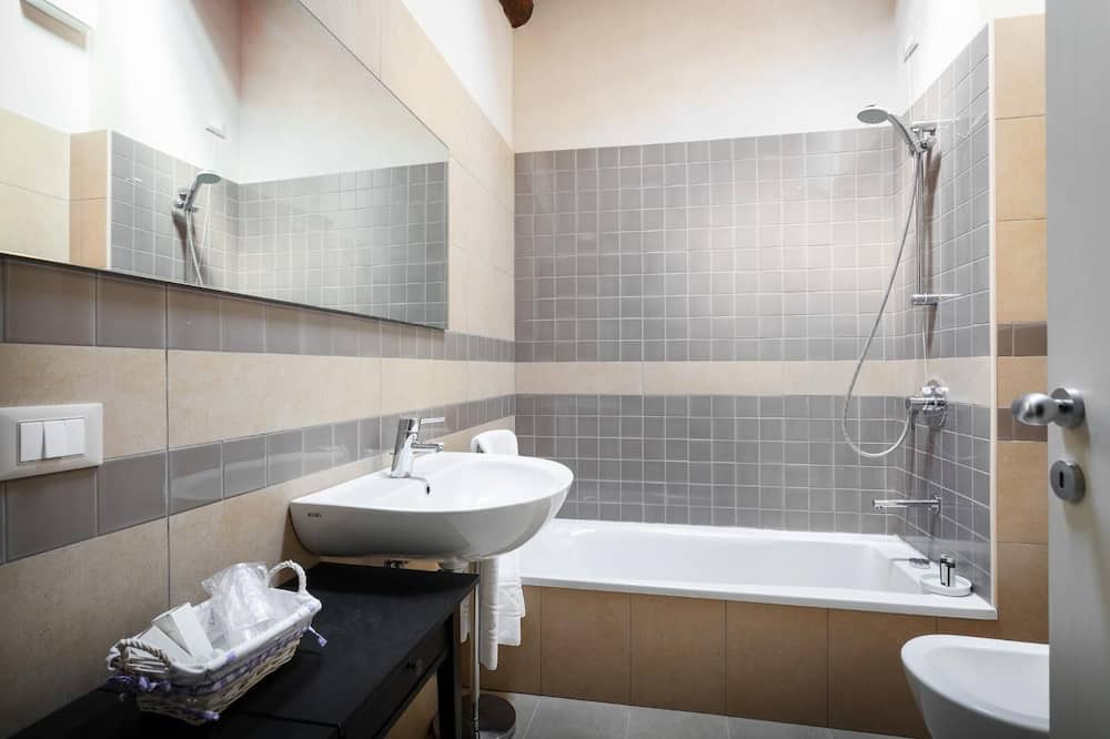 Photo of Bathroom in Soave